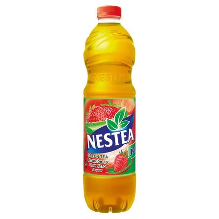 NESTEA Joy Green Tea Napój owocowo-herbaciany o smaku truskawkowym z dodatkiem aloesu 1.5 L
